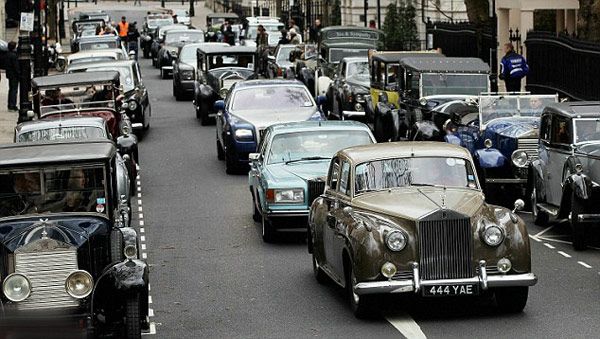 Parade Rolls-Royce London