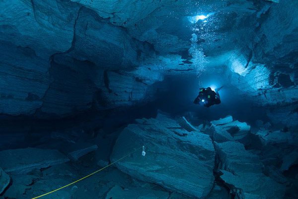 Υποθαλάσσια σπηλιά Orda στη Ρωσία