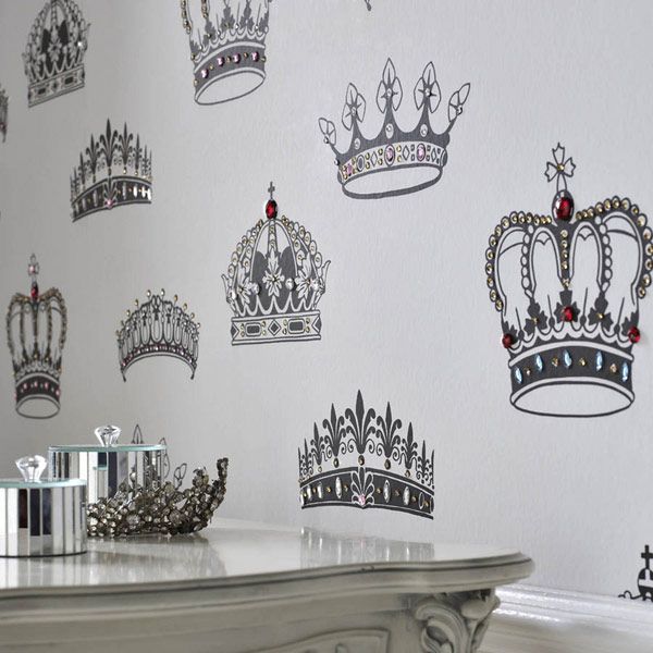 Crowns and Coronets - Wallpaper Collection by Graham and Brown 