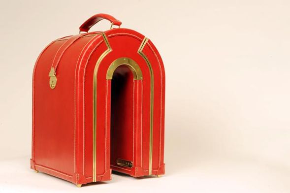 Δημιουργικές βαλίτσες από τη συλλογή του Williams British Handmade