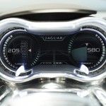 Jaguar C-X75-speedometer