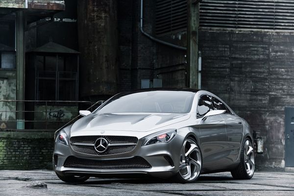 Luxury Mercedes-Benz Style Coupe Concept-07