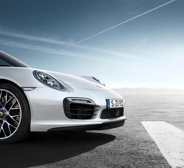 Η Νέα Porsche 911 Turbo